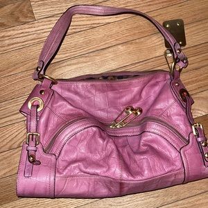 B. Makowsky leather purse
